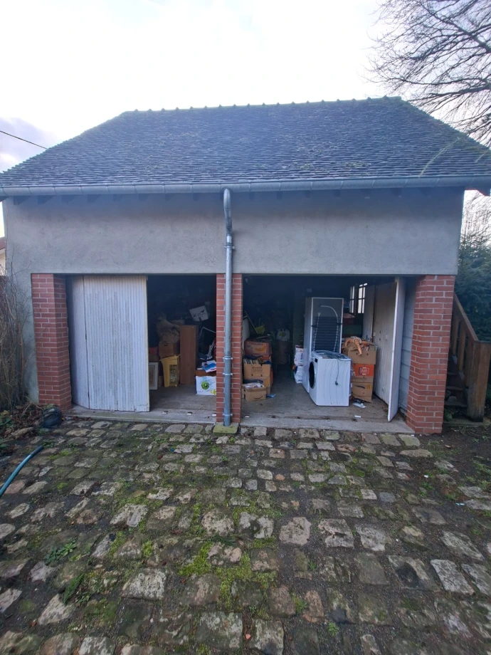 Débarras de garage, cave, grenier, box, jardin en Île-de-France par GRAND VIDE
