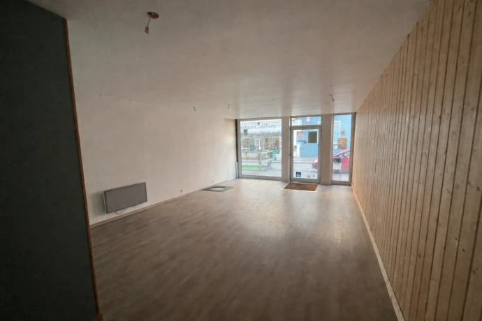Entreprise de débarras dans les Hauts-de-Seine (92), GRAND VIDE intervient pour tout débarras maison, débarras appartement, débarras cave, débarras grenier, débarras bureau et enlèvement d’encombrants dans tout le département : Boulogne-Billancourt, Nanterre, Courbevoie, Colombes, Asnières-sur-Seine, Rueil-Malmaison, Levallois-Perret, Issy-les-Moulineaux, Antony, Clamart, Neuilly-sur-Seine et toutes les communes alentours, avec un service rapide, soigné et adapté aux particuliers comme aux professionnels.